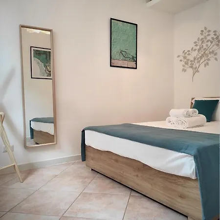 Superior Design - Pigneto169 * Řím